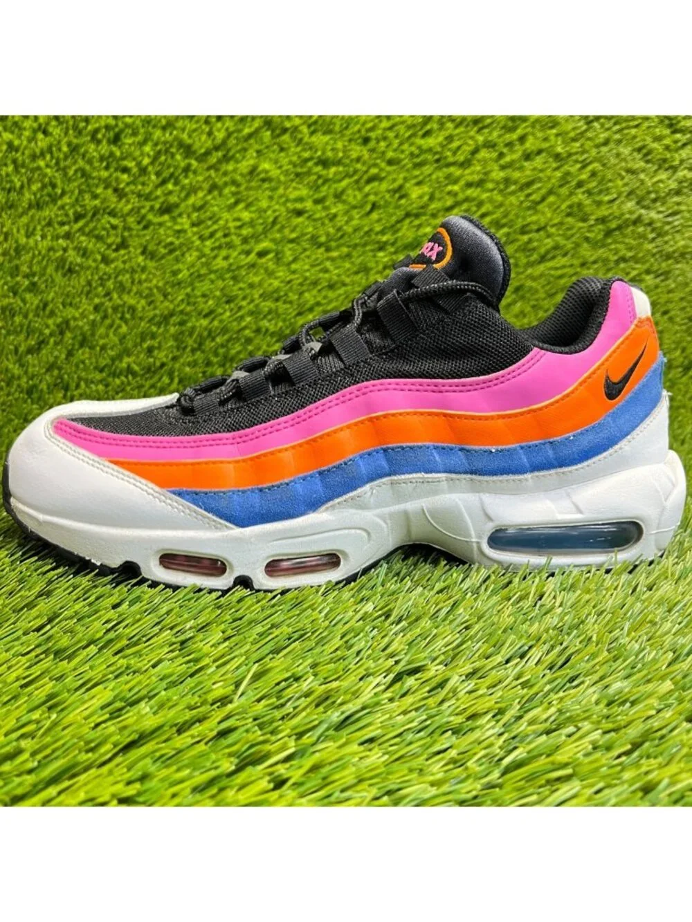 Nike Air Max 95 Essential Mens Size 9.5 Black Pink Orange Running Shoes Sneakers